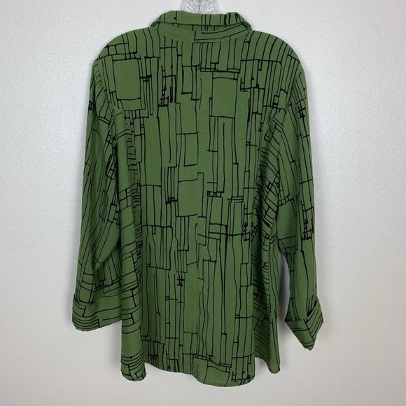 Habitat XL Green/Black Abstract Pattern Tunic Top - Picture 6 of 11